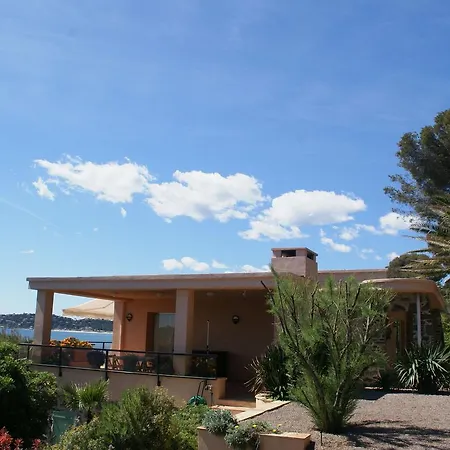 Villa Luxury In Sainte-maxime With Garden *
