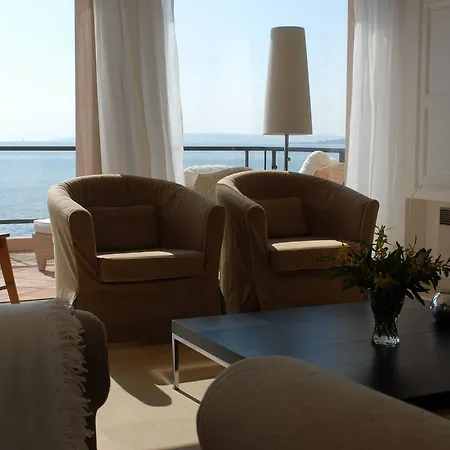 Villa Luxury In Sainte-maxime With Garden