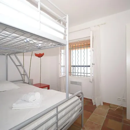 Luxury In Sainte-maxime With Garden Villa *